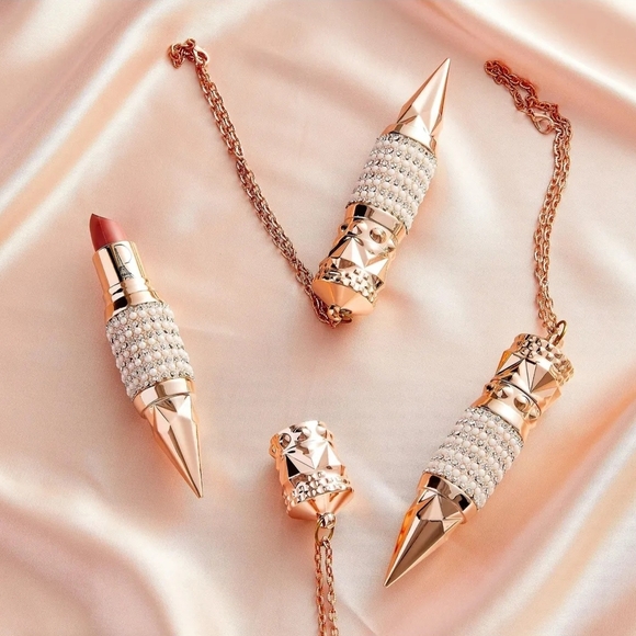 La Prestige Paris Enchanted Kisses Lipstick - Dark Rose - Picture 3 of 3